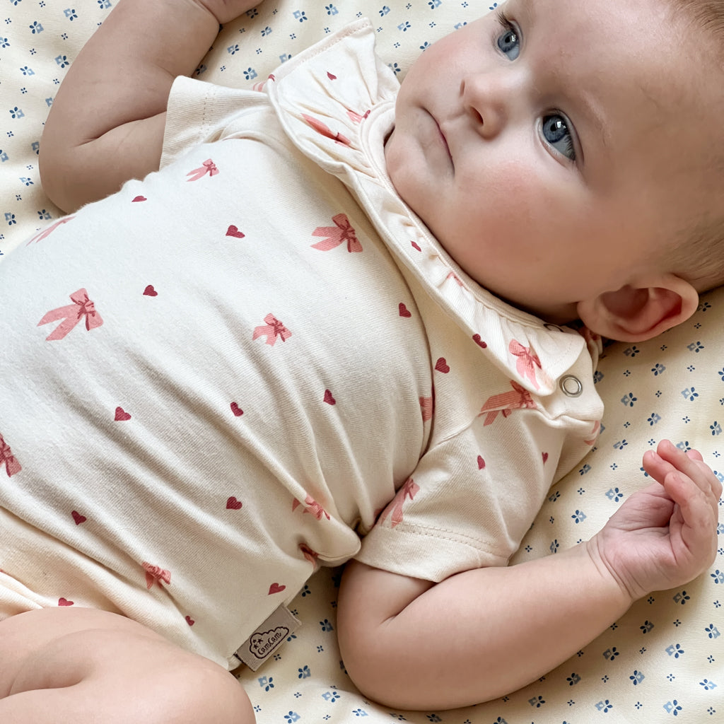 Short Sleeved Body Olivia, 56 cm - GOTS - Bows