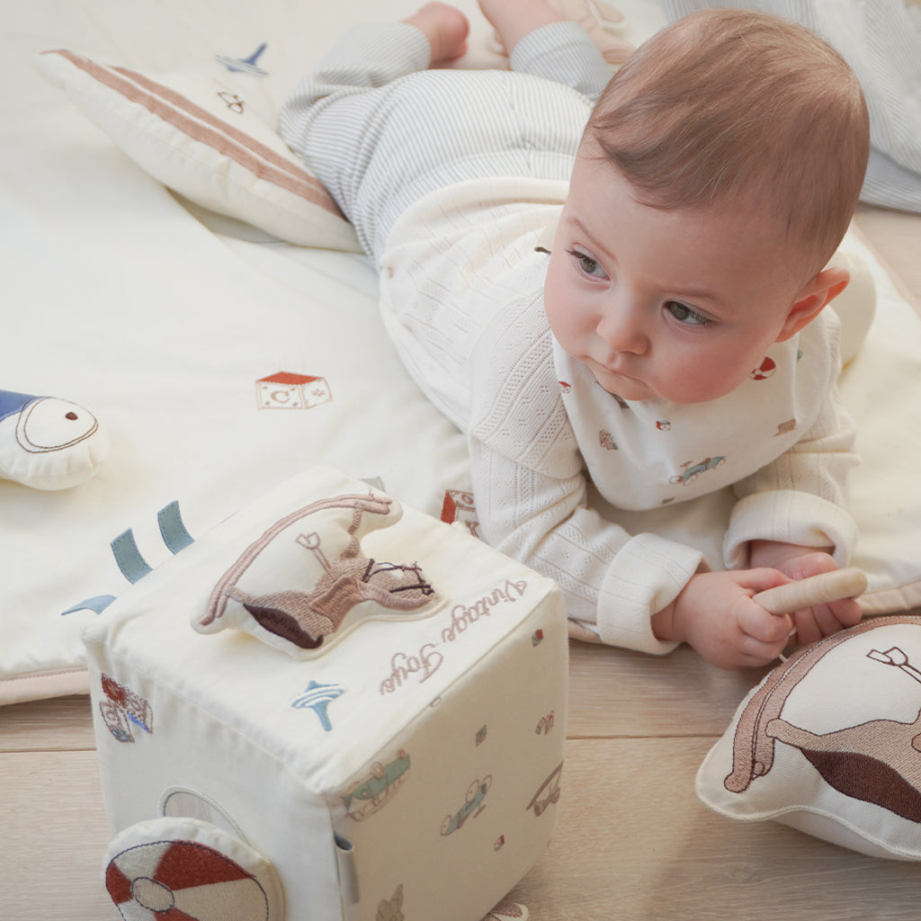 Cube D'Activités - OCS - Vintage Toys