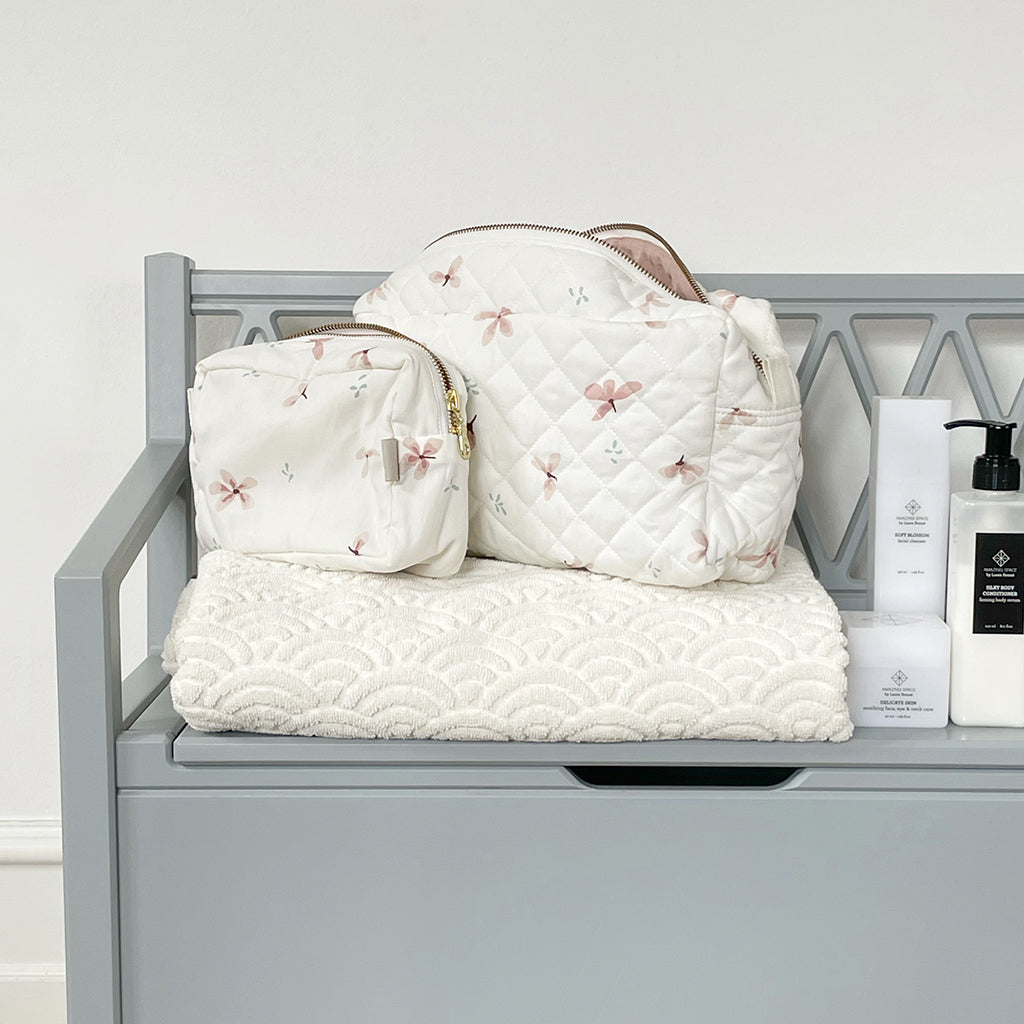 Toiletry bag - OCS - Windflower Creme