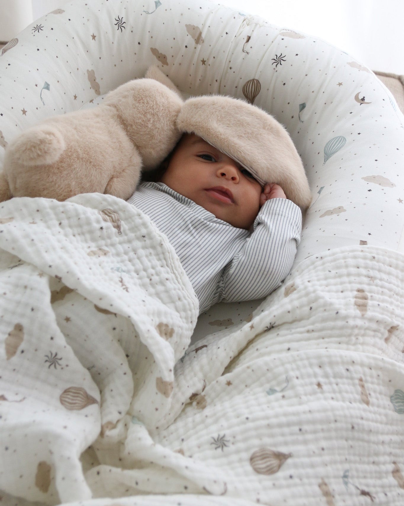 Peluche Billie lapin - Latte/Classic Stripes Camel