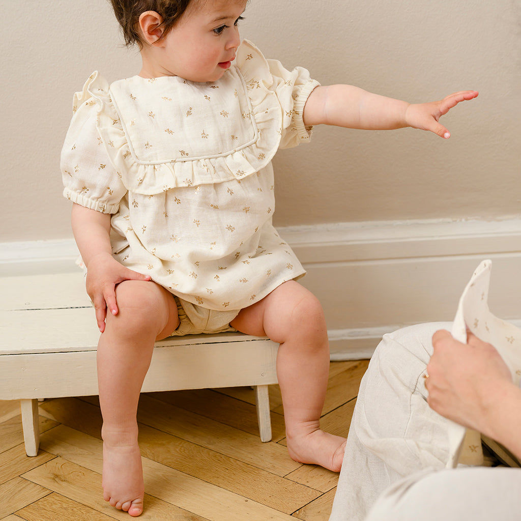Cleo Blouse - GOTS - Gold Flower