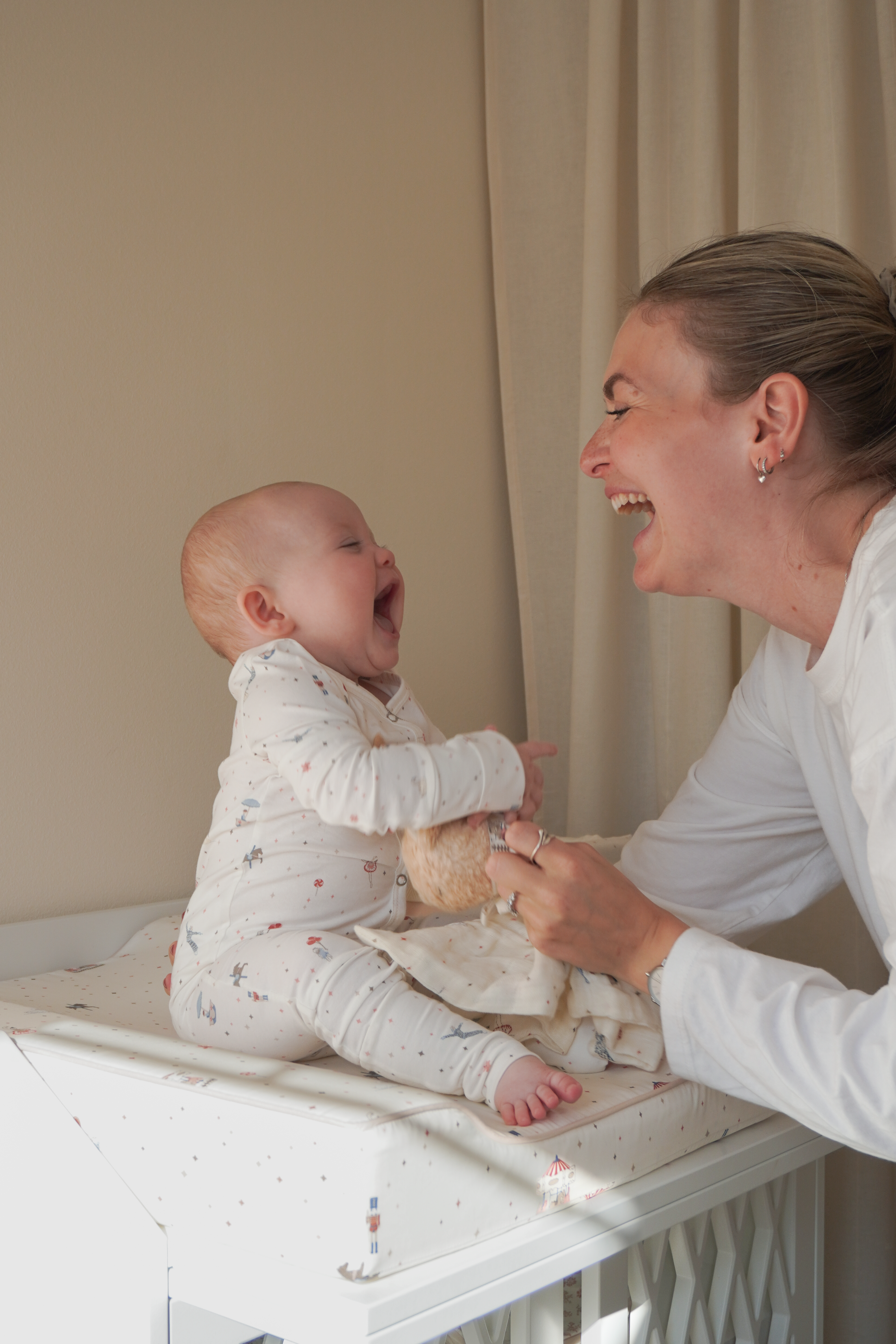 Grenouillère pour bébé Ellinor - GOTS - Carousel