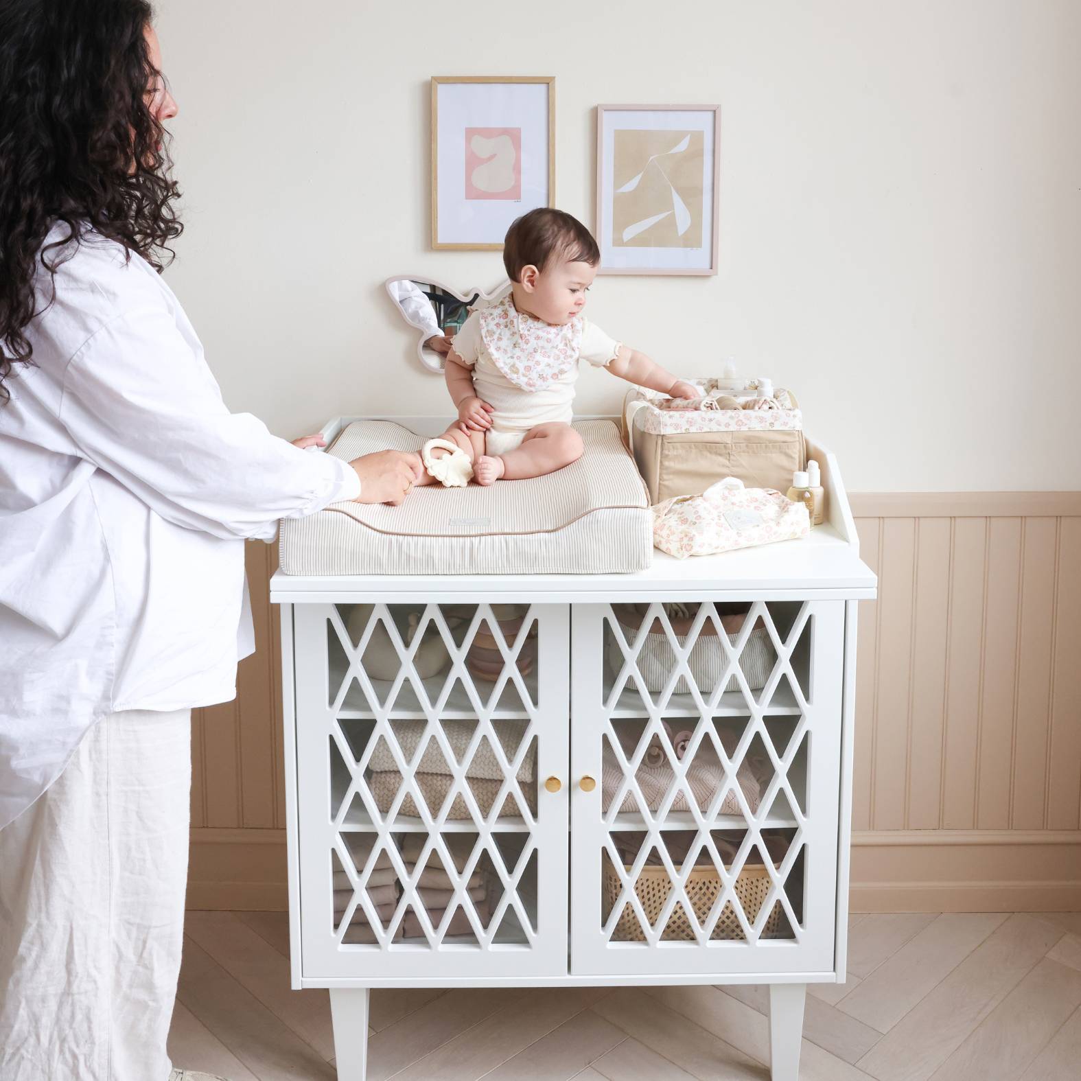 Harlequin Changing Table - White